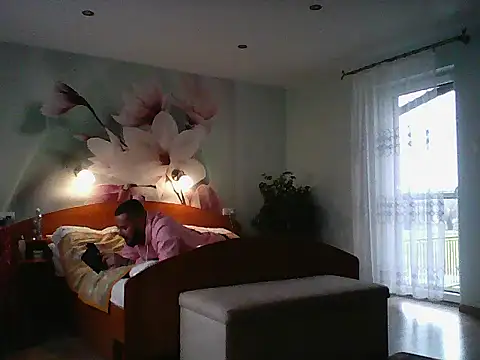 Matteooo87 online show from 11.24.25