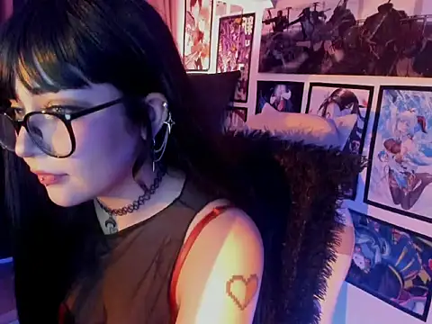 LilithMyers online show from 11.30.25