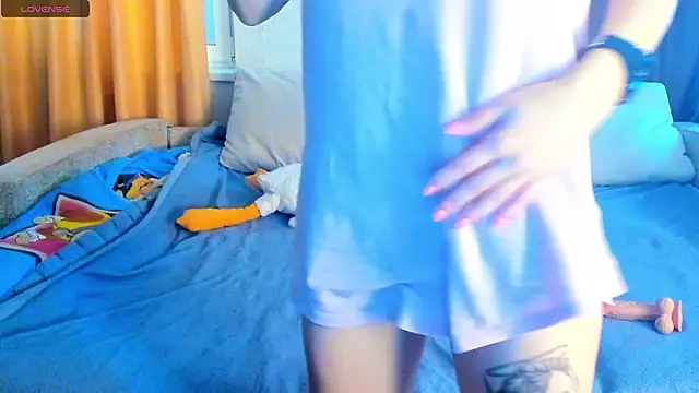 Eva purrr  online show from 02.04.26