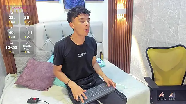 Elian Julian online show from 11.11.25