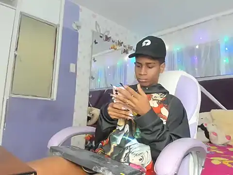 Santy bigcock 01 online show from 11.21.25