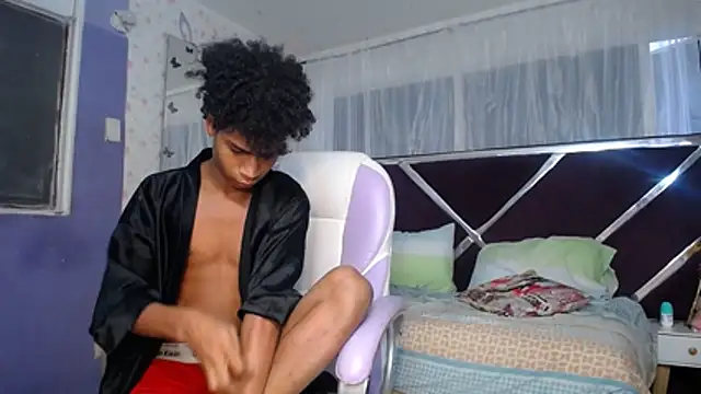 Santy bigcock 01 online show from 04.03.26