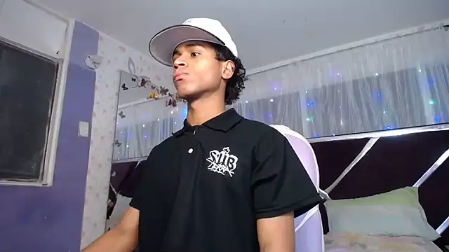 Santy bigcock 01 online show from 06.07.26