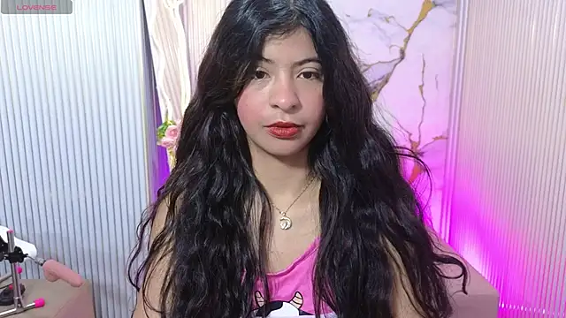 Snapshot of Sandyy_tay chatting on 04.08.26 Sandyy tay online show from 04.08.26