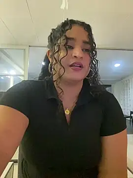 Snapshot of alana-silva chatting on 04.19.26 alana-silva online show from 04.19.26