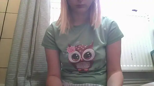 Snapshot of dirty_sasha00 chatting on 06.25.26 dirty sasha00 online show from 06.25.26