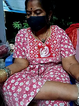 Snapshot of savithasree chatting on 04.30.26 savithasree online show from 04.30.26