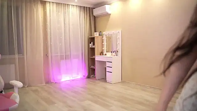 Bananalizzy online show from 02.02.26