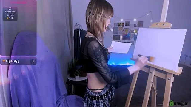 Snapshot of Mel_the_drawer chatting on 03.03.26 Mel the drawer online show from 03.03.26