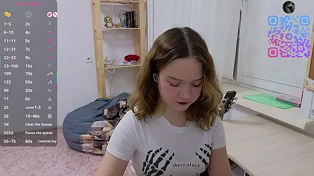 Snapshot of AlissaGerardo chatting on 02.17.26 AlissaGerardo online show from 02.17.26