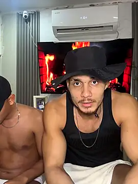 Tonny 2-2cm online show from 11.09.25