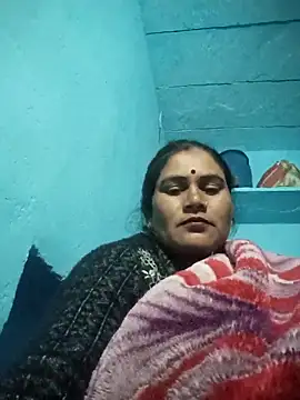 Snapshot of Chinki_pande chatting on 11.23.25 Chinki pande online show from 11.23.25