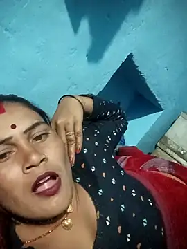 Snapshot of Chinki_pande chatting on 12.18.25 Chinki pande online show from 12.18.25
