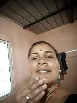 Snapshot of Chinki_pande chatting on 02.01.26 Chinki pande online show from 02.01.26