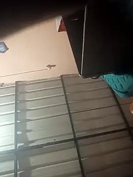 Snapshot of Chinki_pande chatting on 02.08.26 Chinki pande online show from 02.08.26