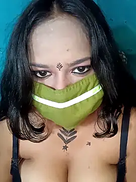 V HOT CUTE online show from 11.17.25