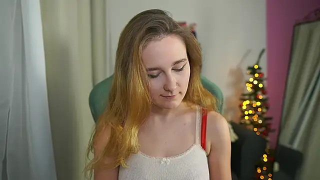 glossy babe  online show from 12.19.25