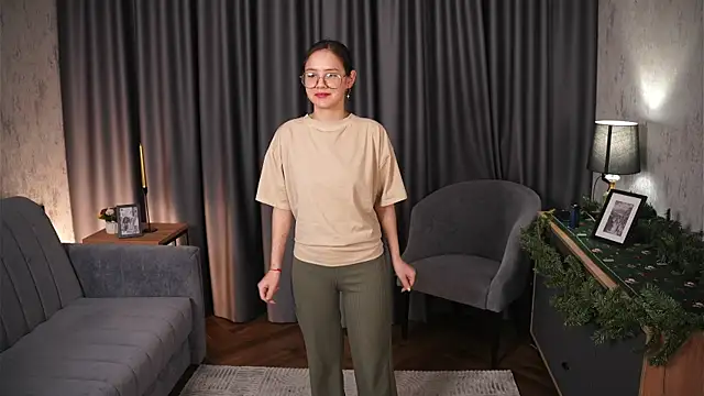 Snapshot of MargMelson chatting on 01.13.26 MargMelson online show from 01.13.26