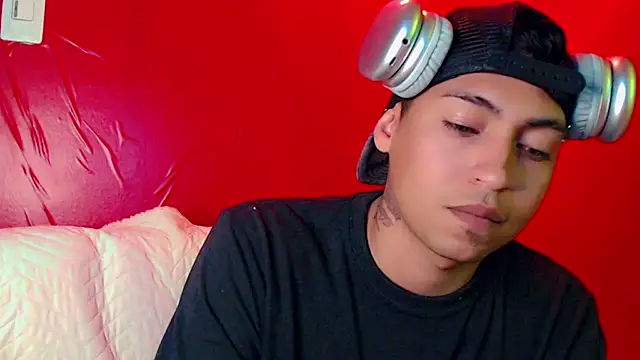 LPYsami773 online show from 11.08.25