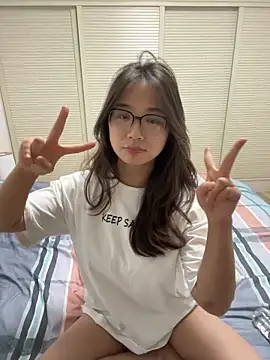 Snapshot of Hmm_0303 chatting on 02.12.26 Hmm 0303 online show from 02.12.26