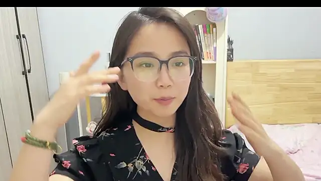 Snapshot of Hmm_0303 chatting on 02.28.26 Hmm 0303 online show from 02.28.26