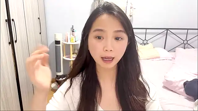 Snapshot of Hmm_0303 chatting on 03.26.26 Hmm 0303 online show from 03.26.26