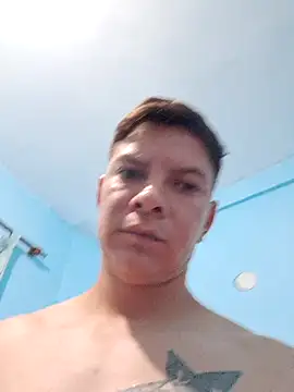 Maluma1995 online show from 03.11.26