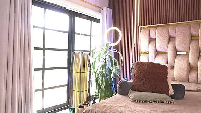 alicia xoxo online show from 11.29.25