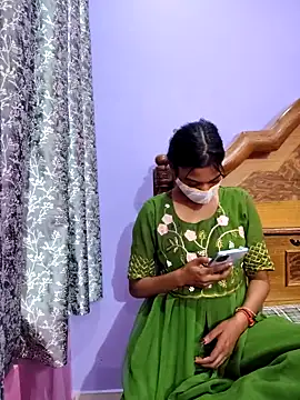 Student12th online show from 11.17.25