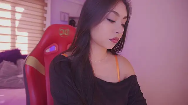 ivette k online show from 11.14.25