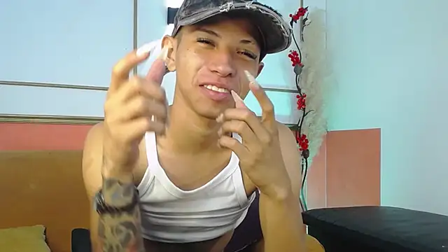 Tessachains 2  online show from 11.21.25