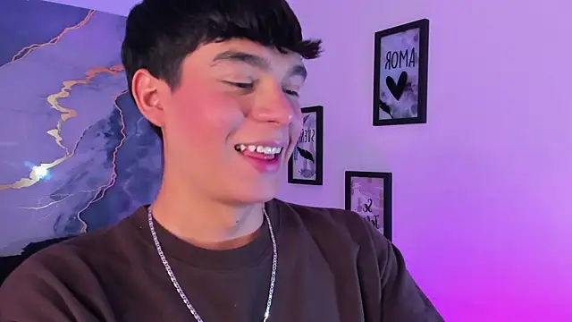 Isaac Kurtt online show from 12.22.25