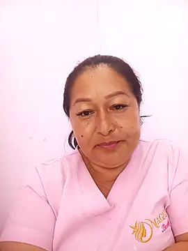 keilaJhonsom1 online show from 11.11.25