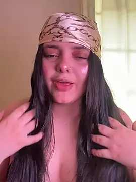 candicewest  online show from 05.16.26