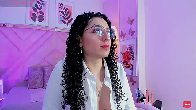 Snapshot of DemiJones_ chatting on 01.17.26 DemiJones online show from 01.17.26