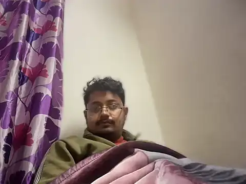 Snapshot of Your_yash2 chatting on 01.08.26 Your yash2 online show from 01.08.26