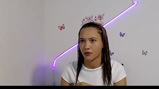 Snapshot of AMARYXS chatting on 11.12.25 AMARYXS online show from 11.12.25