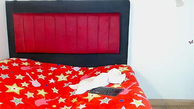 Snapshot of AMARYXS chatting on 02.12.26 AMARYXS online show from 02.12.26