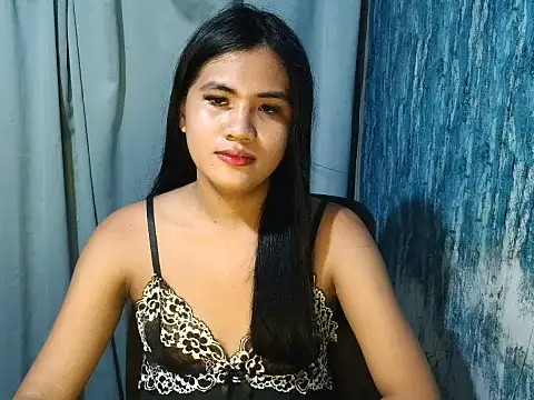 Snapshot of Rema_thebigcock chatting on 07.11.26 Rema thebigcock online show from 07.11.26