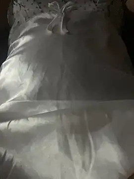  vaiolet owo online show from 11.23.25