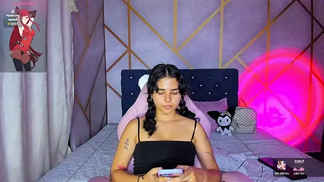 Snapshot of _vaiolet_owo chatting on 02.28.26 vaiolet owo online show from 02.28.26