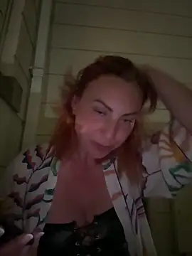Snapshot of pervimilf chatting on 04.24.26 pervimilf online show from 04.24.26