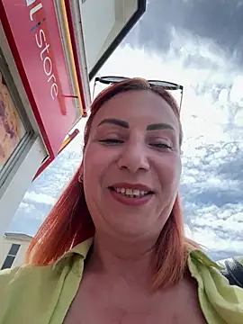 Snapshot of pervimilf chatting on 04.26.26 pervimilf online show from 04.26.26