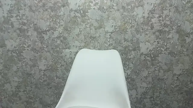 Snapshot of Angelinaa19 chatting on 02.04.26 Angelinaa19 online show from 02.04.26