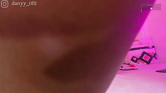 Daniihot   online show from 02.20.26