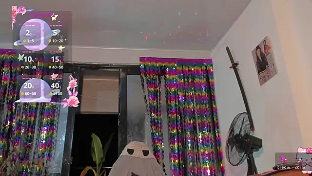 Snapshot of Goddess__Effy chatting on 06.17.26 Goddess Effy online show from 06.17.26