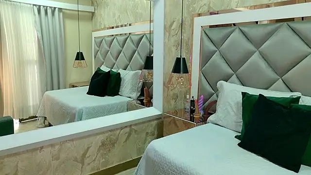 crystal gilton online show from 01.18.26