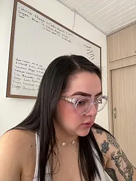 cleo wale  online show from 11.28.25