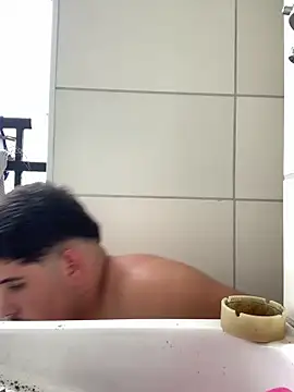 Snapshot of Bbbtro chatting on 02.26.26 Bbbtro online show from 02.26.26