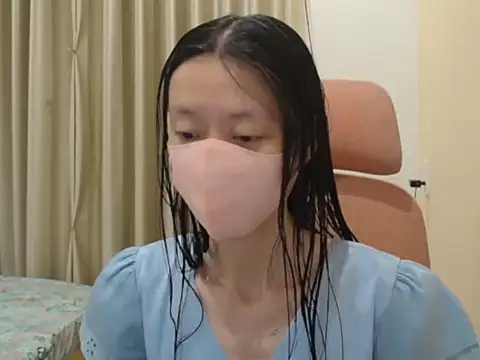 Lil-Cherries online show from 01.07.26